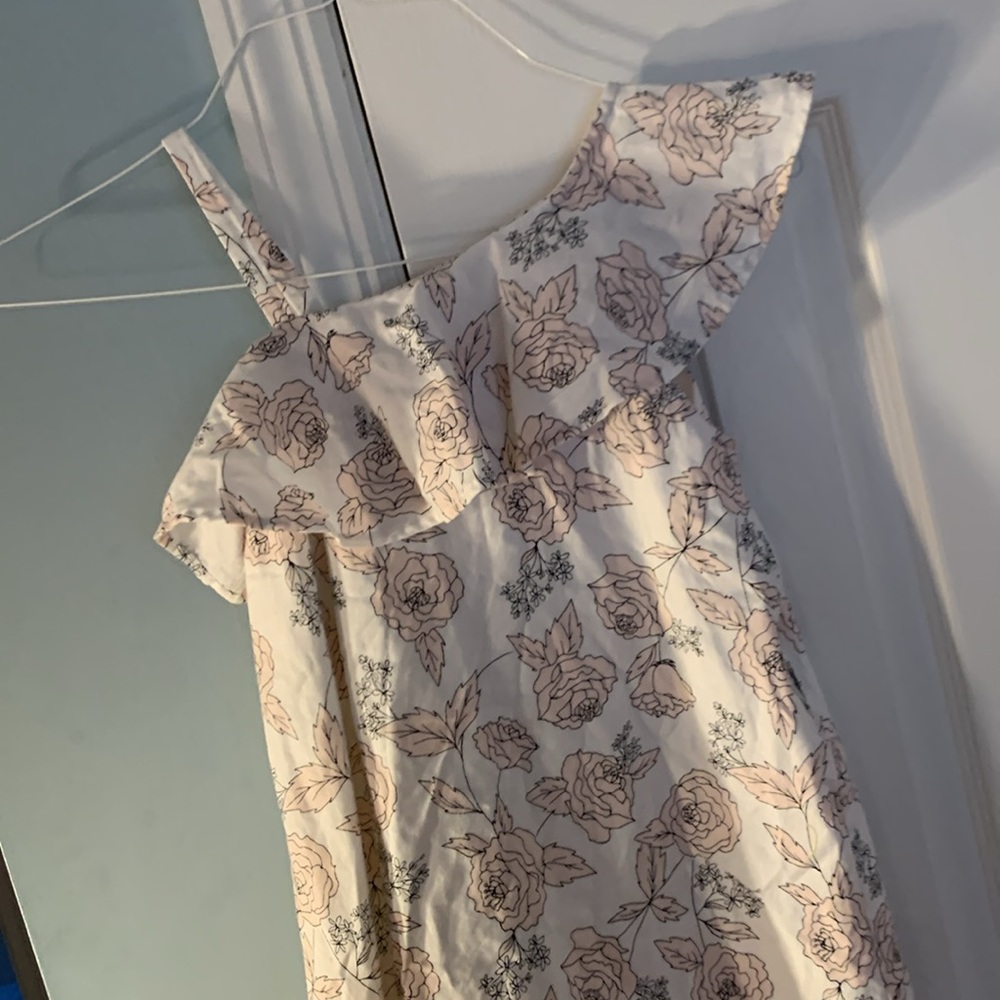 Hope and Henry girls dress. Cream w/ pink rose pattern. Ruffle top lined size 10 - Picture 6 of 14